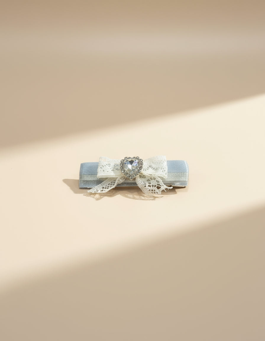 Sammy Laced Heart Hair Clip