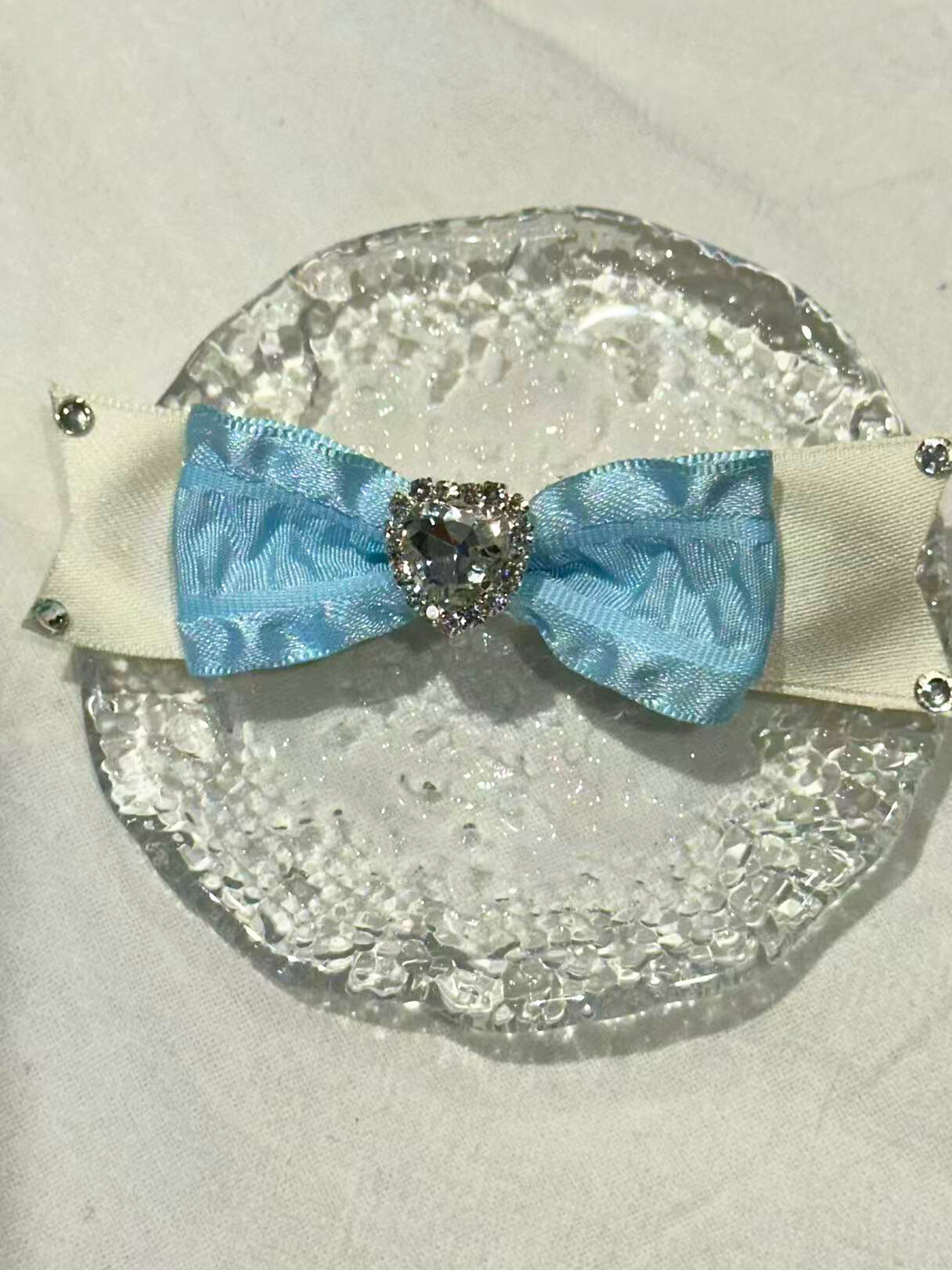 Dreamy Decked Bow Clip