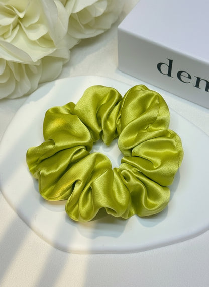 Medium Dahlia Mulberry Silk Scrunchies