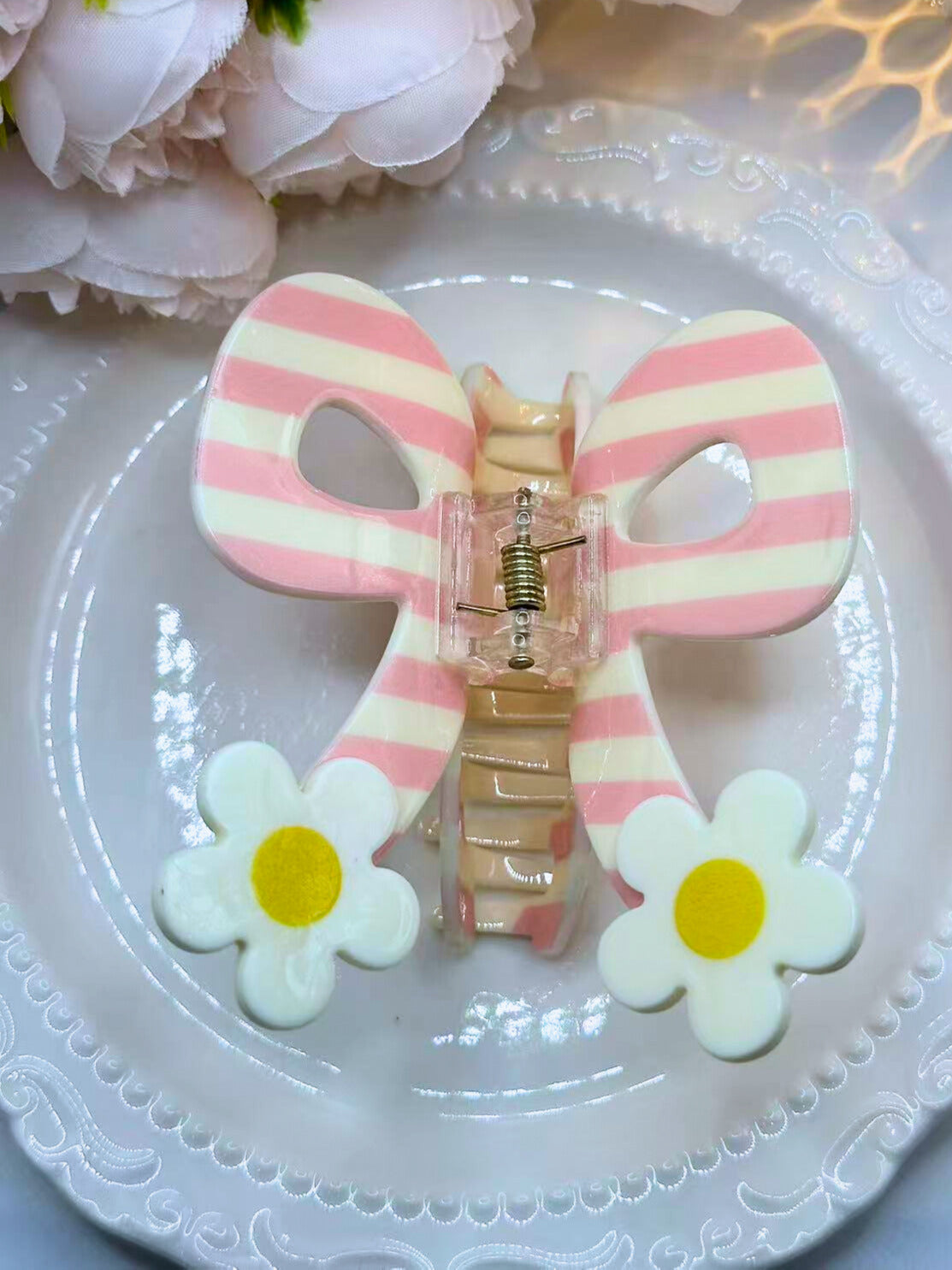 Hazel Butterfly Hair Claw