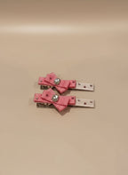 Flamingo Crisscross Bow Clip