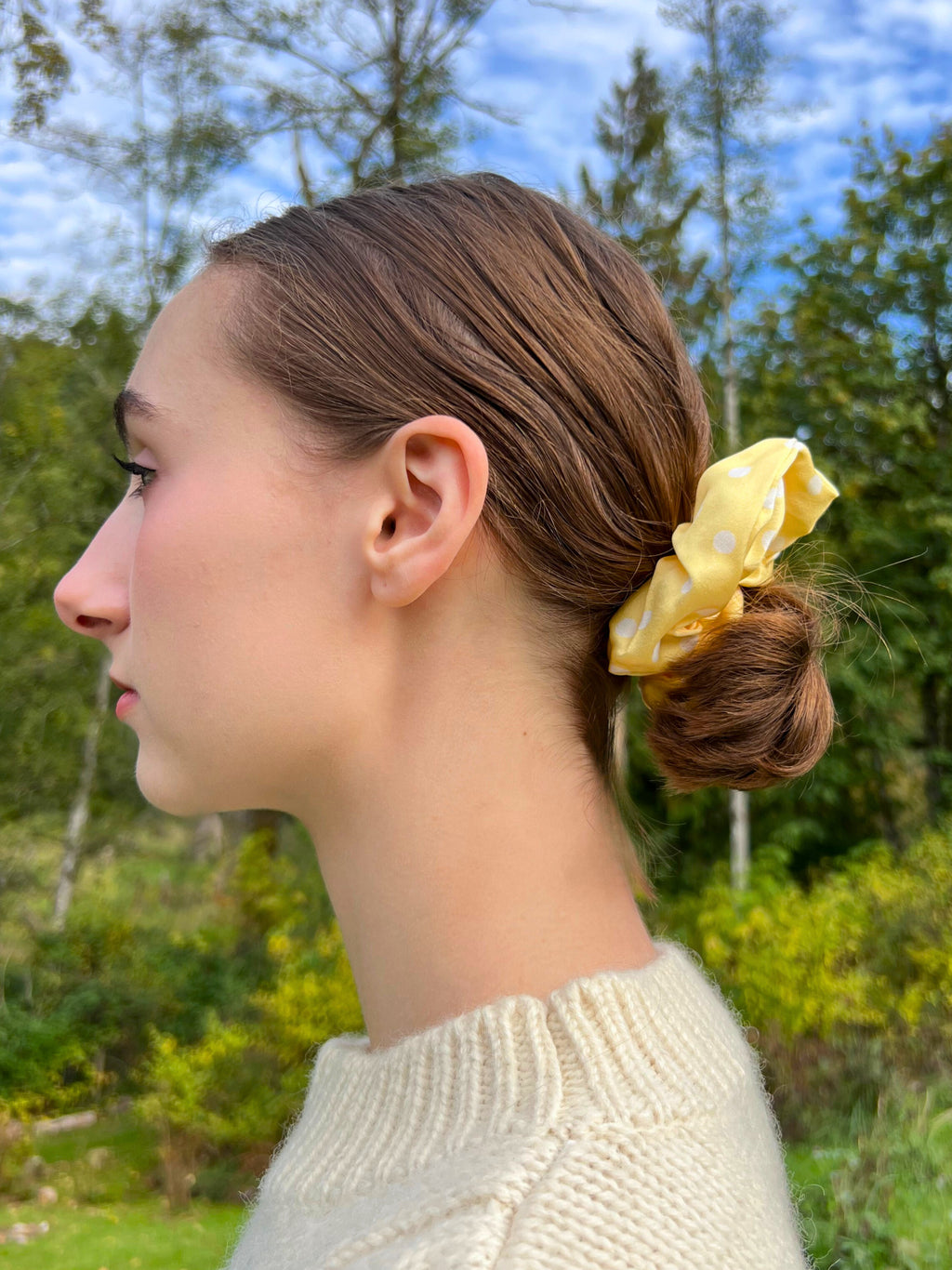 Medium Dahlia Mulberry Silk Scrunchies