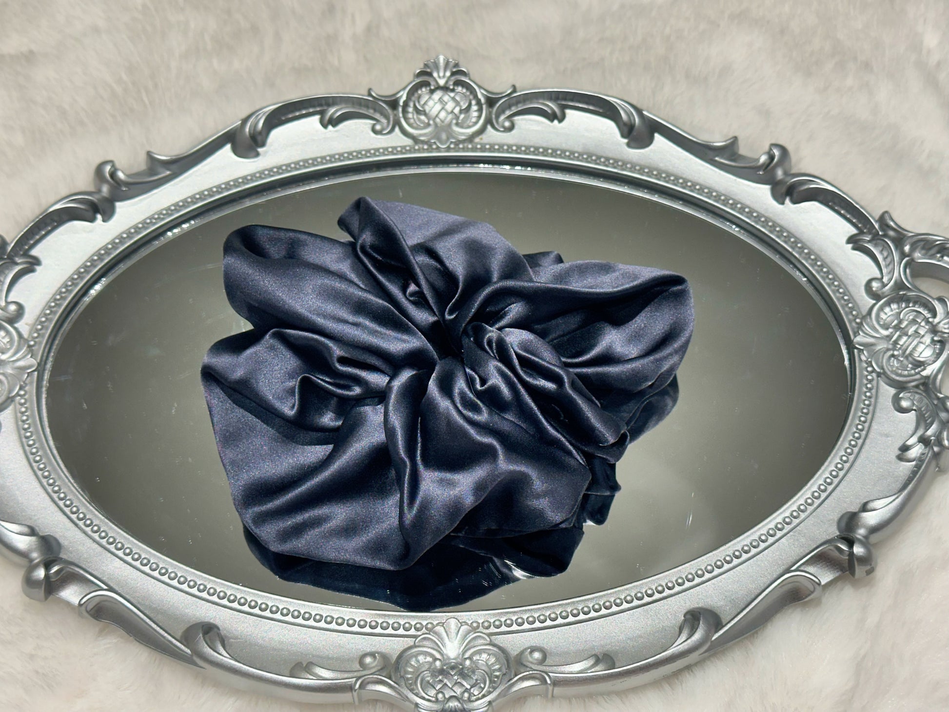 Dalia Premium Silk Srunchies