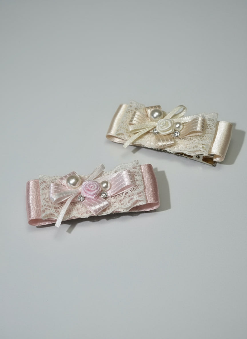 Nœud plat orné de bijoux Luna