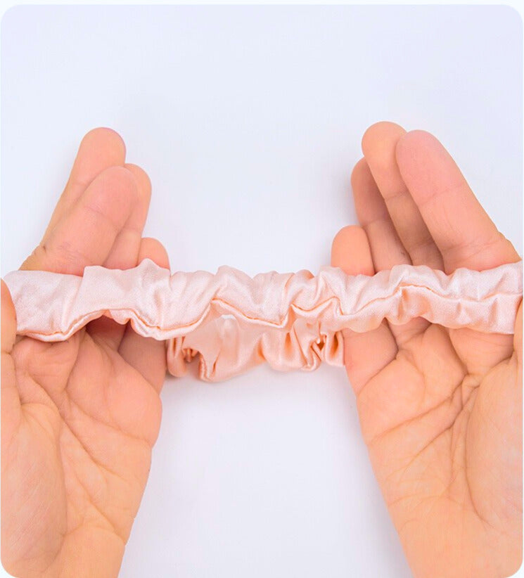 Small Dahlia Mulberry Silk Scrunchies