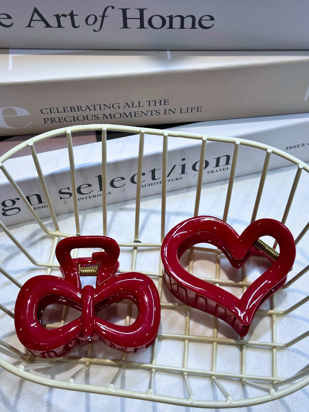 Small Rouge Hair Claw