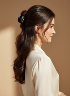 Small Character Hair Claw