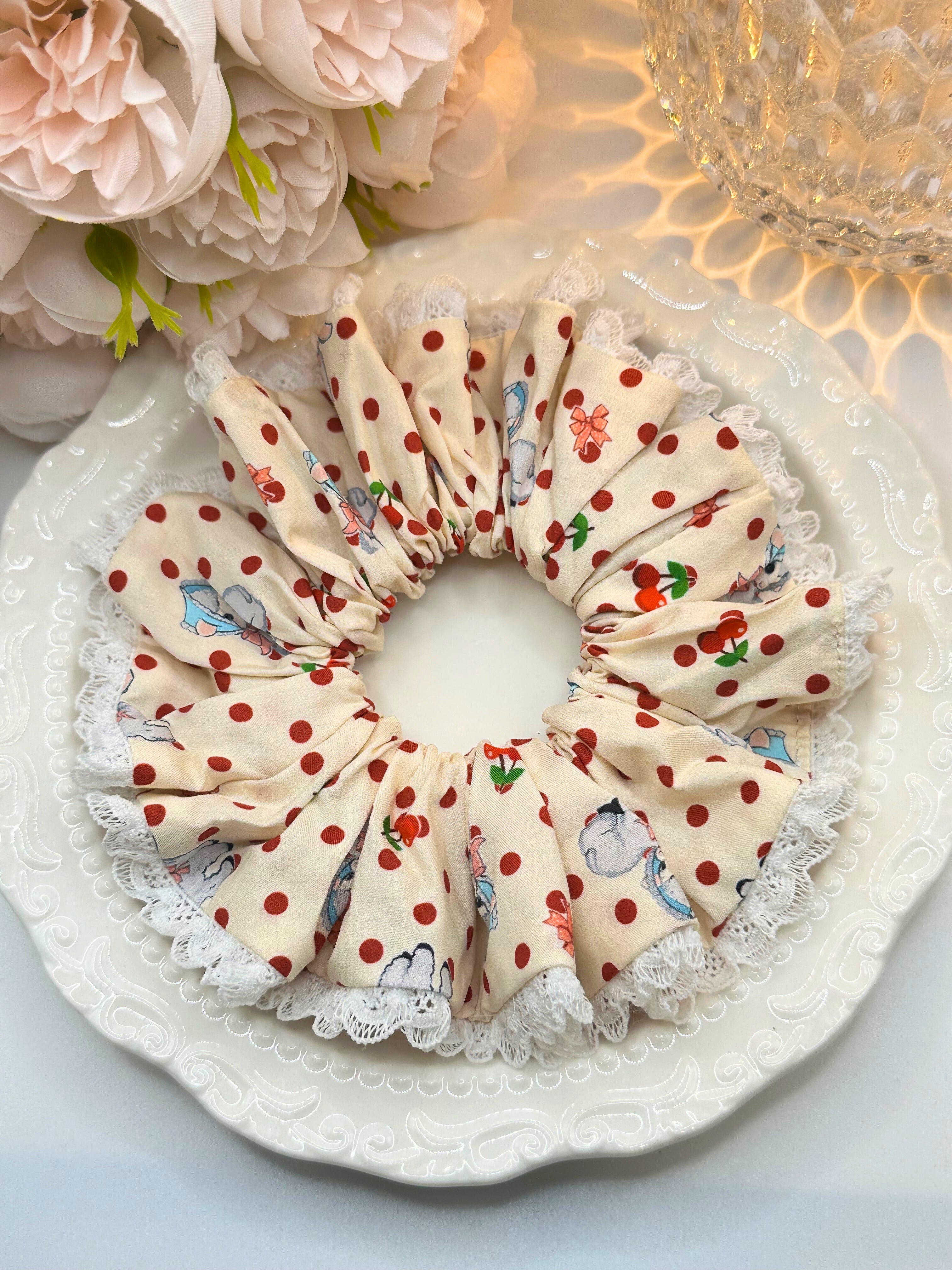Valentina Lace Scrunchies
