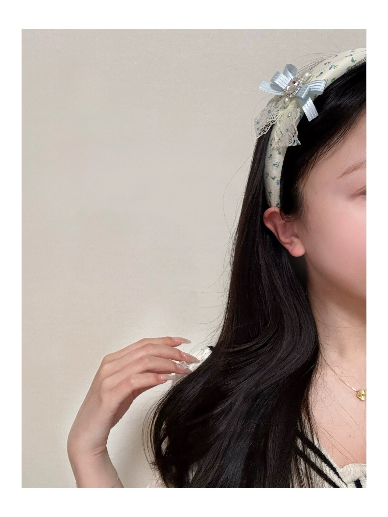 Leslie 花卉蕾丝发带