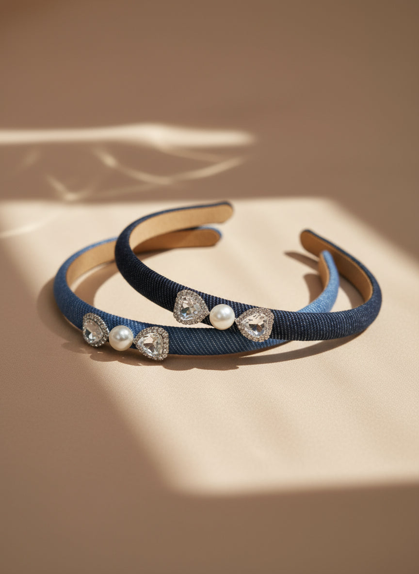 Bandeau fin orné de bijoux en denim Kaity