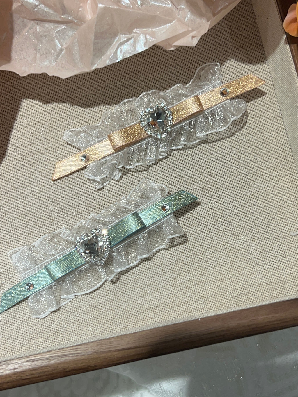 Carrie Organza Heart Flat Bow