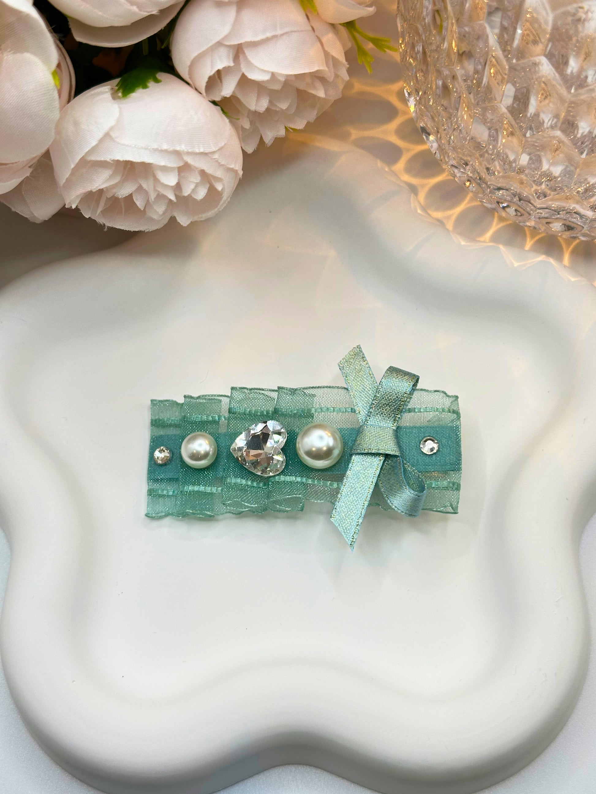 Celia Organza Hearted Hair Clip