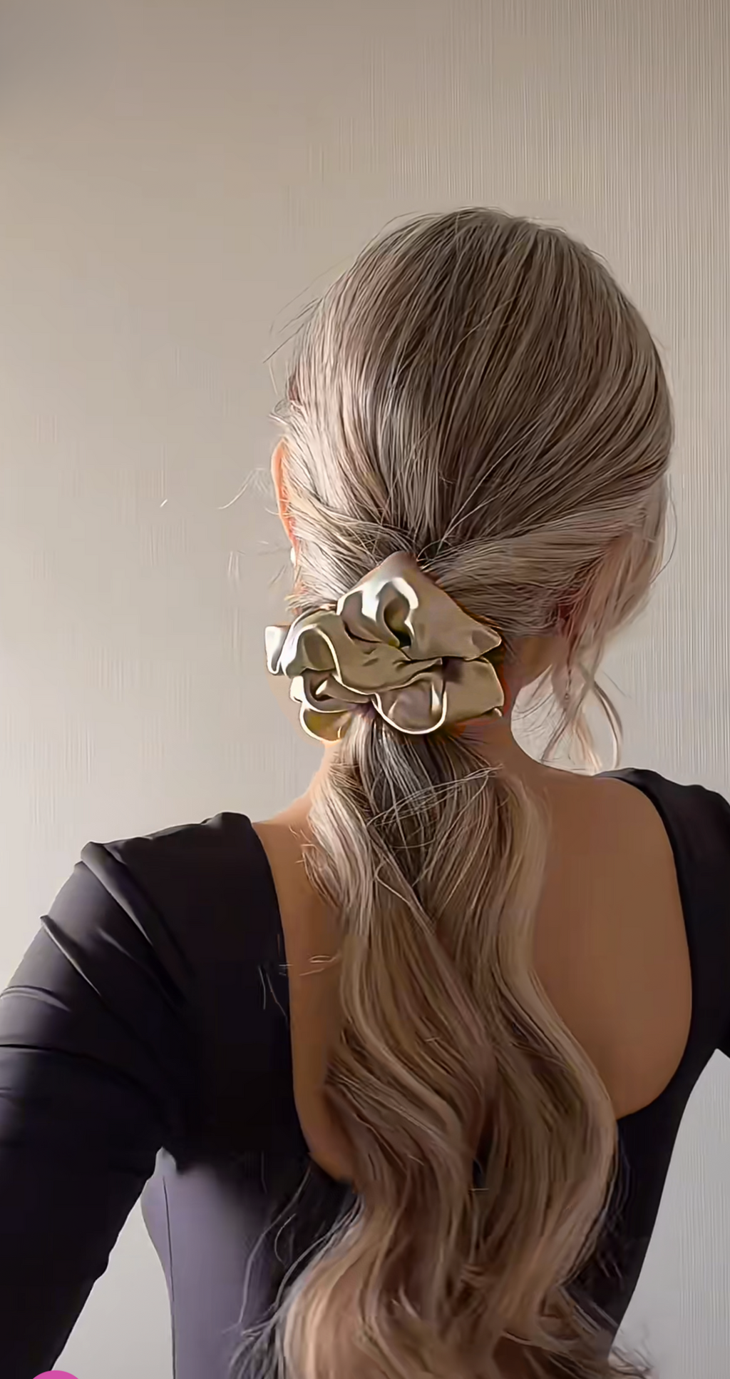 Large Dalia Mulberry Silk Scrunchies