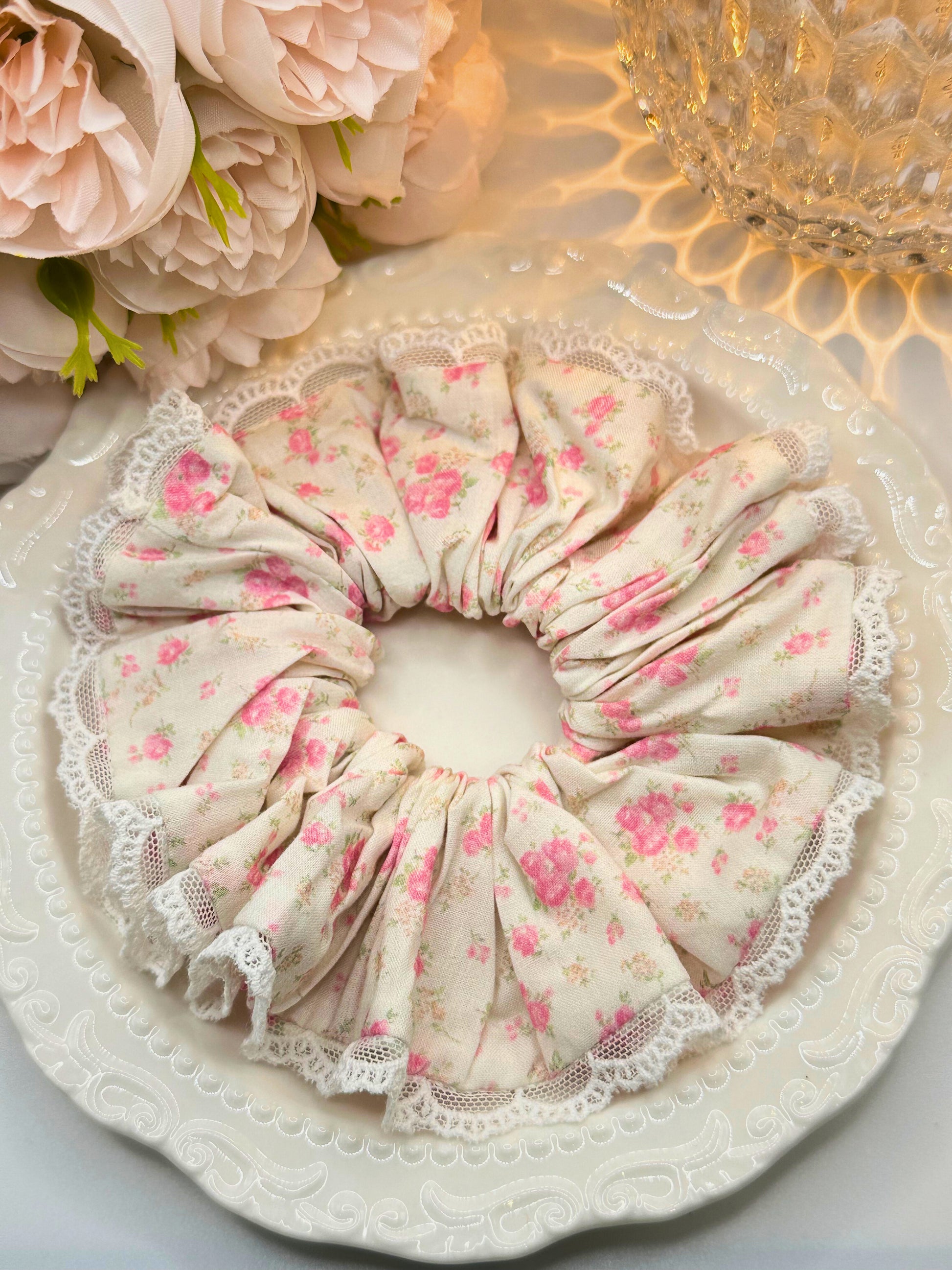Valentina Lace Scrunchies
