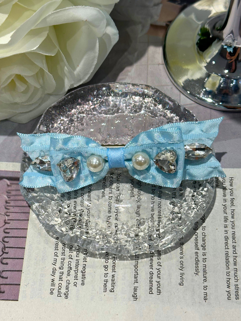 Dreamy Decked Bow Clip