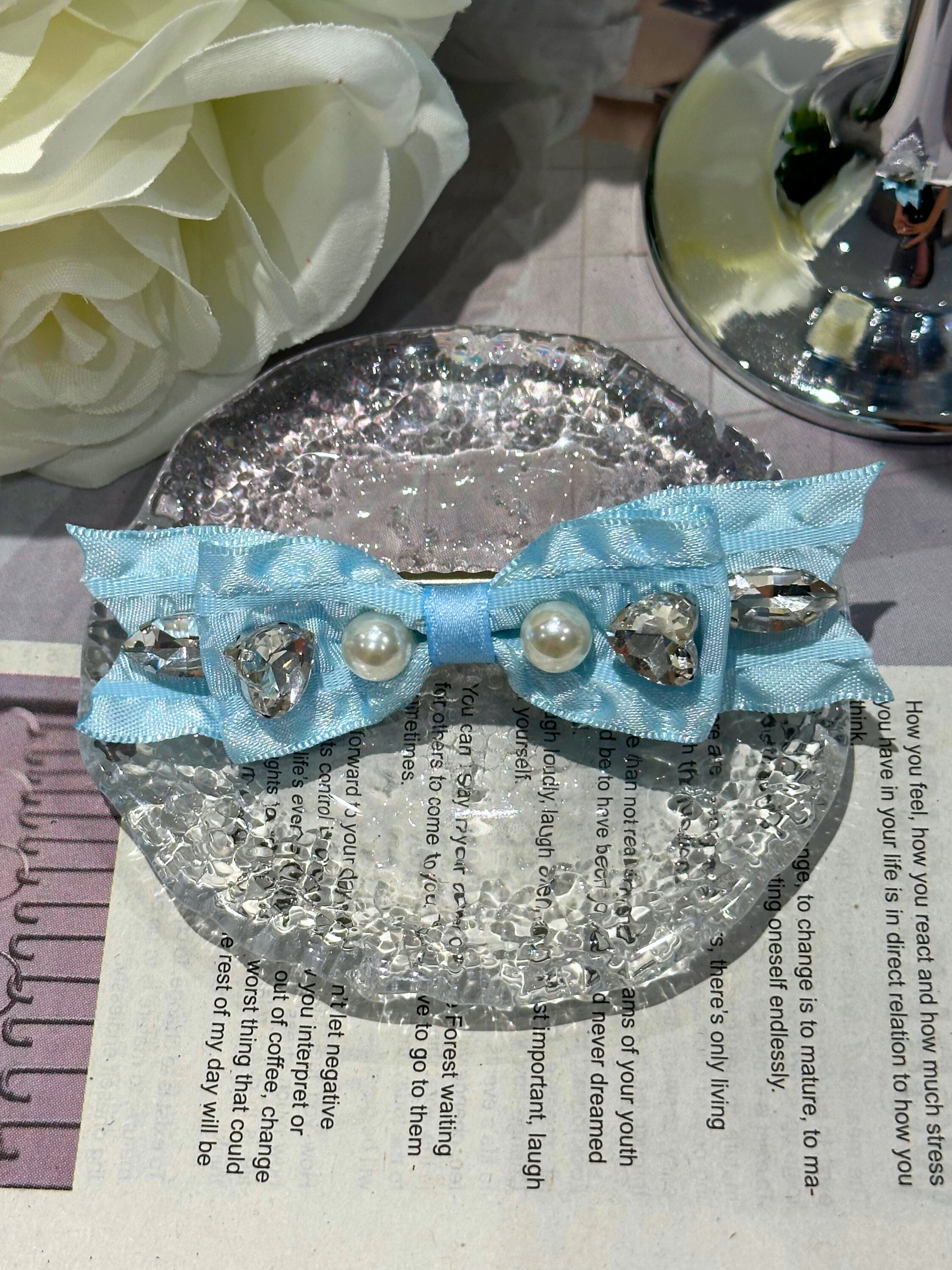 Dreamy Decked Bow Clip