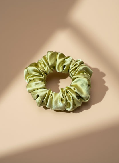 Small Dahlia Mulberry Silk Scrunchies