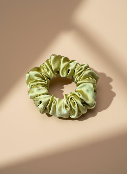 Small Dahlia Mulberry Silk Scrunchies