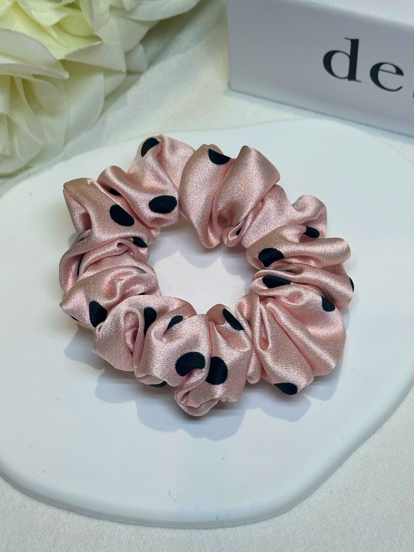 Small Dahlia Polka Mulberry Silk Srunchies