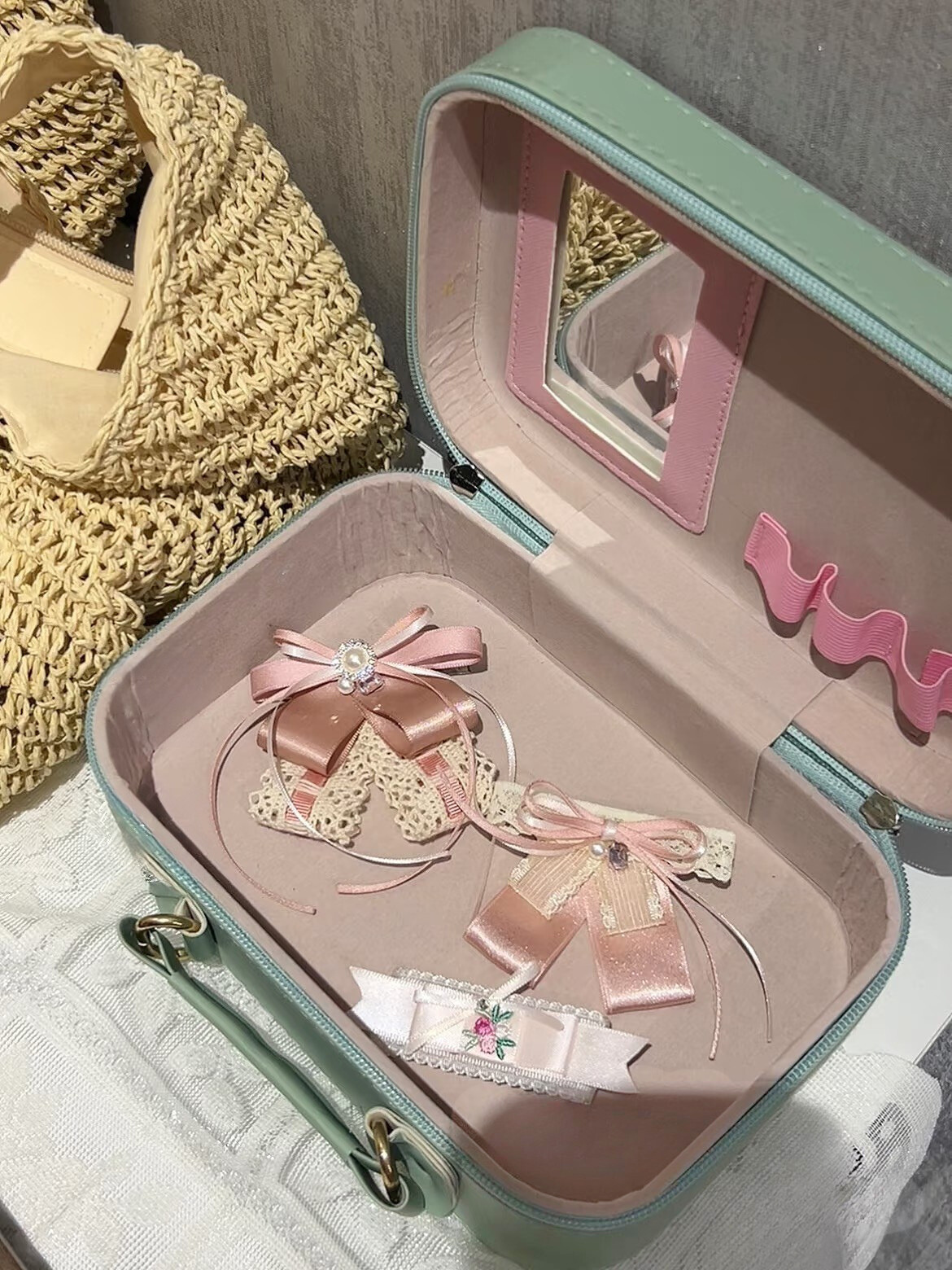 Charlotte Colorblock Sailor Bow