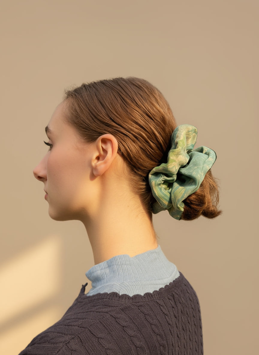 XL Mo Xiang Yun Silk Scrunchie
