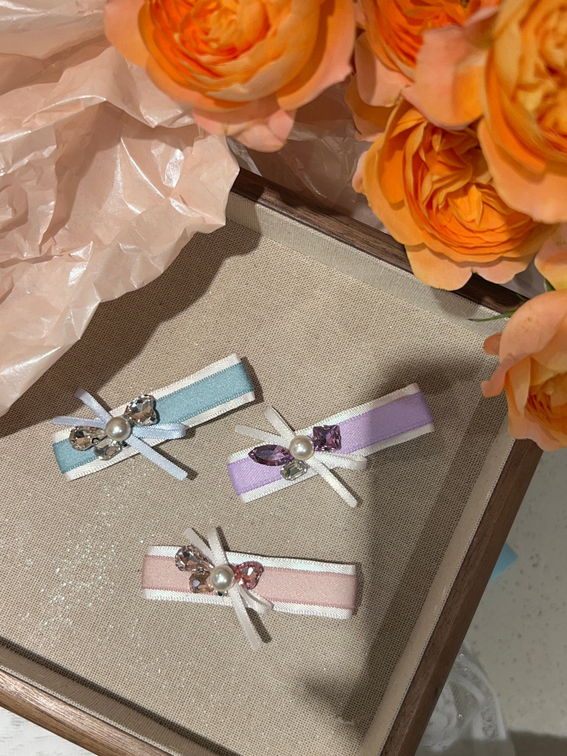 Ivy Bejewelled Flat Clip
