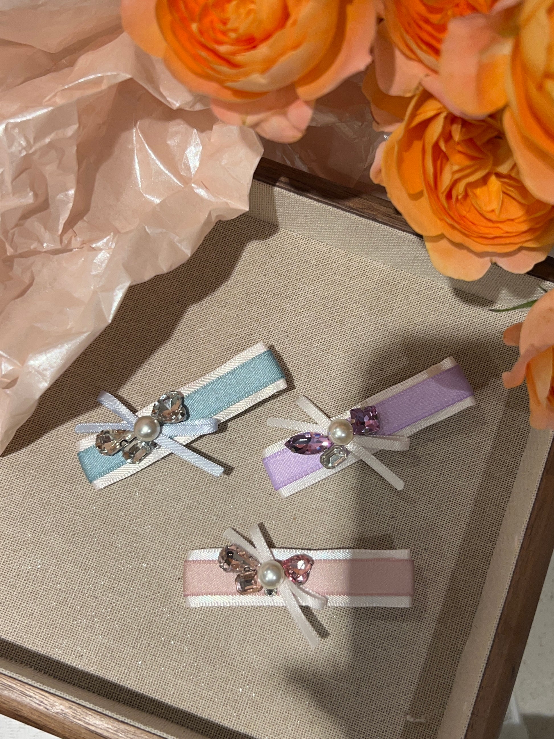Ivy Bejewelled Flat Clip