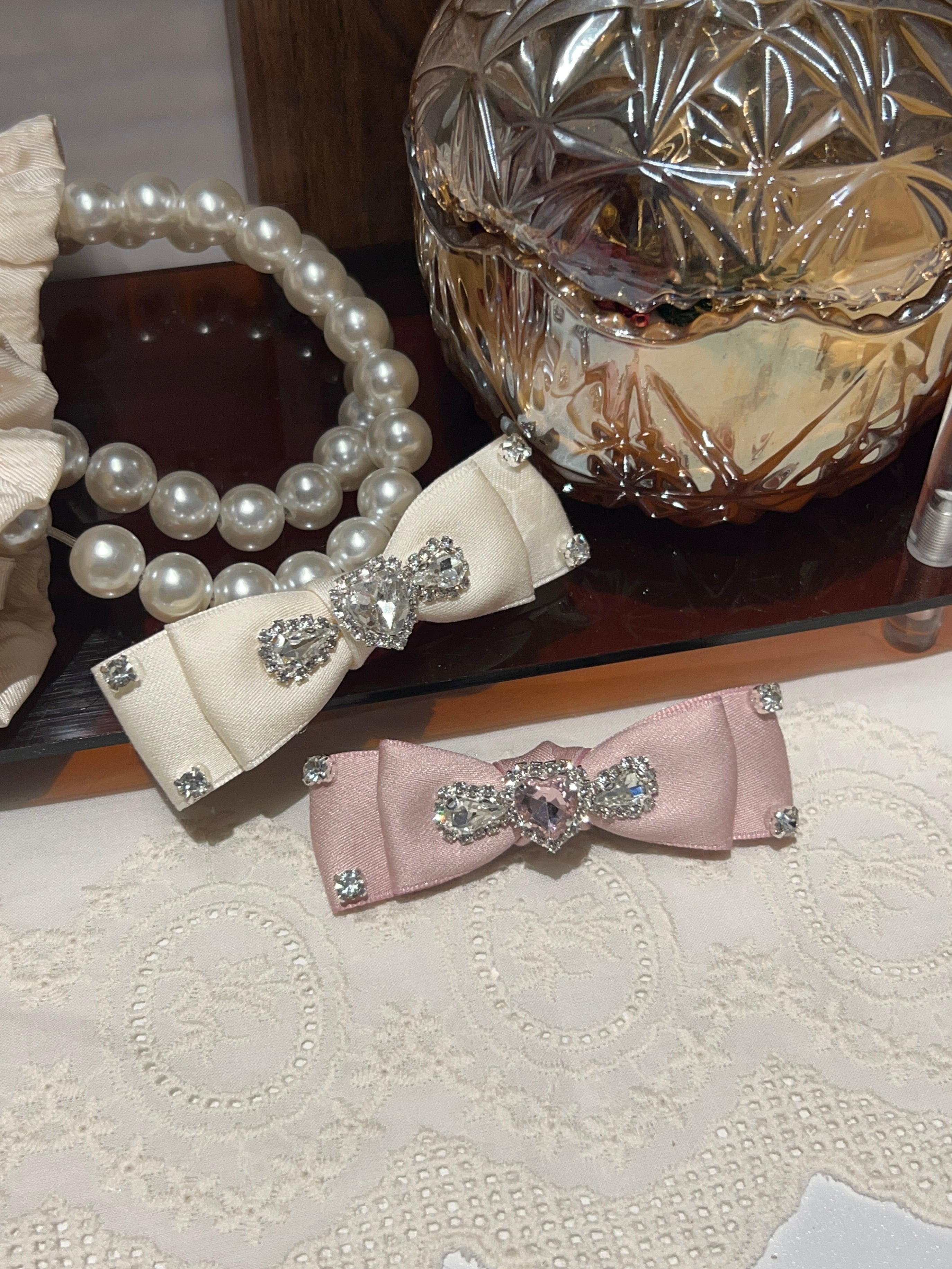 Abigail Swarovski Flat Double Bow