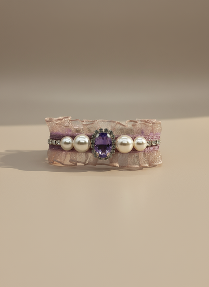 Avril Organza Clip