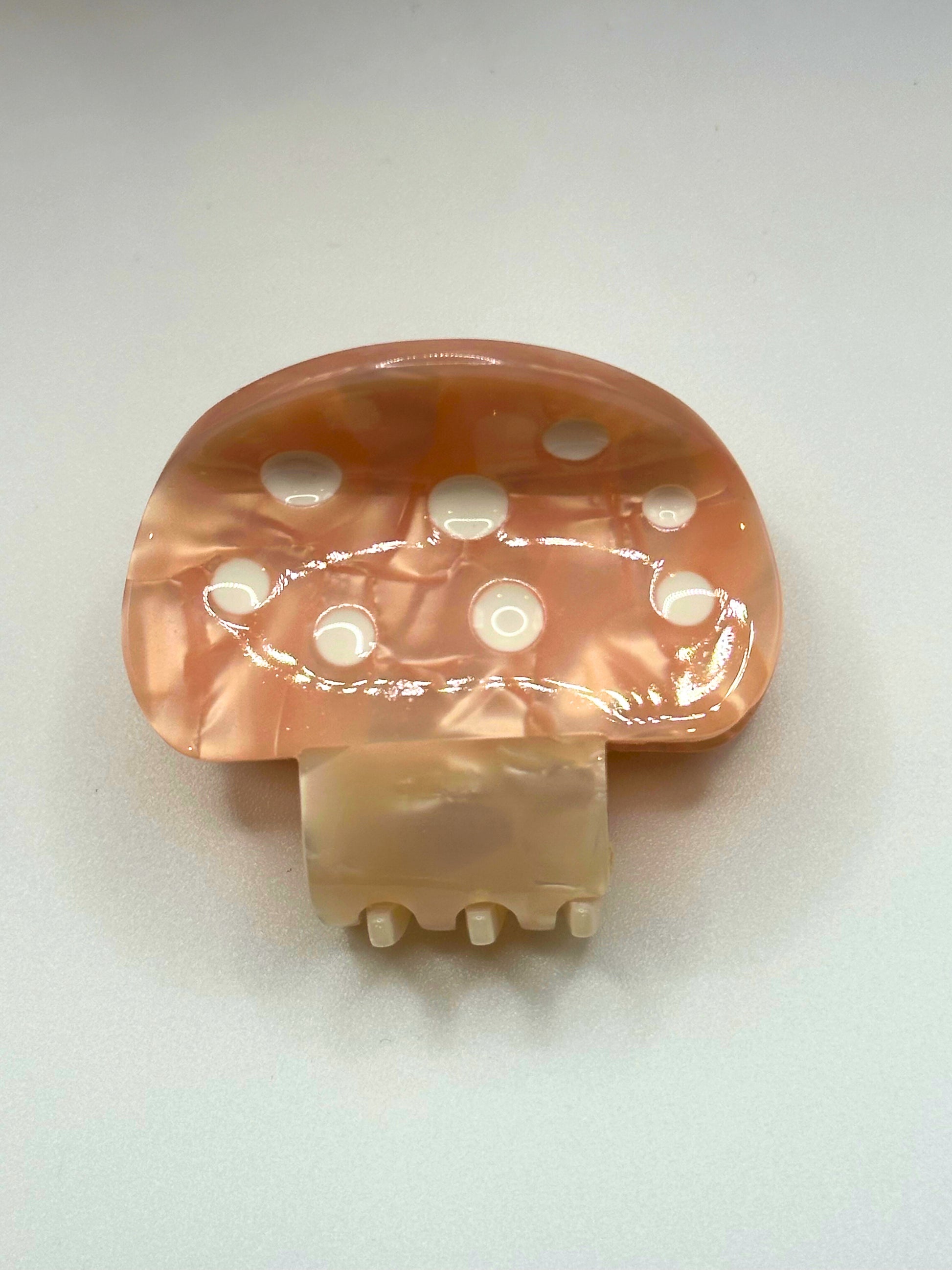 Small Mushroom Hair Claw