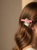 Flamingo Crisscross Bow Clip