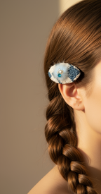 Shirley Pom  Pom Clip