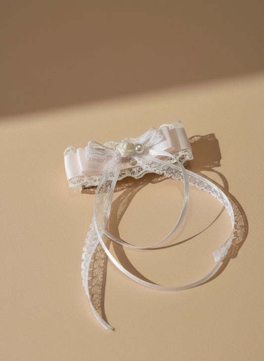 Amelia Fleur Lace Flat Bow