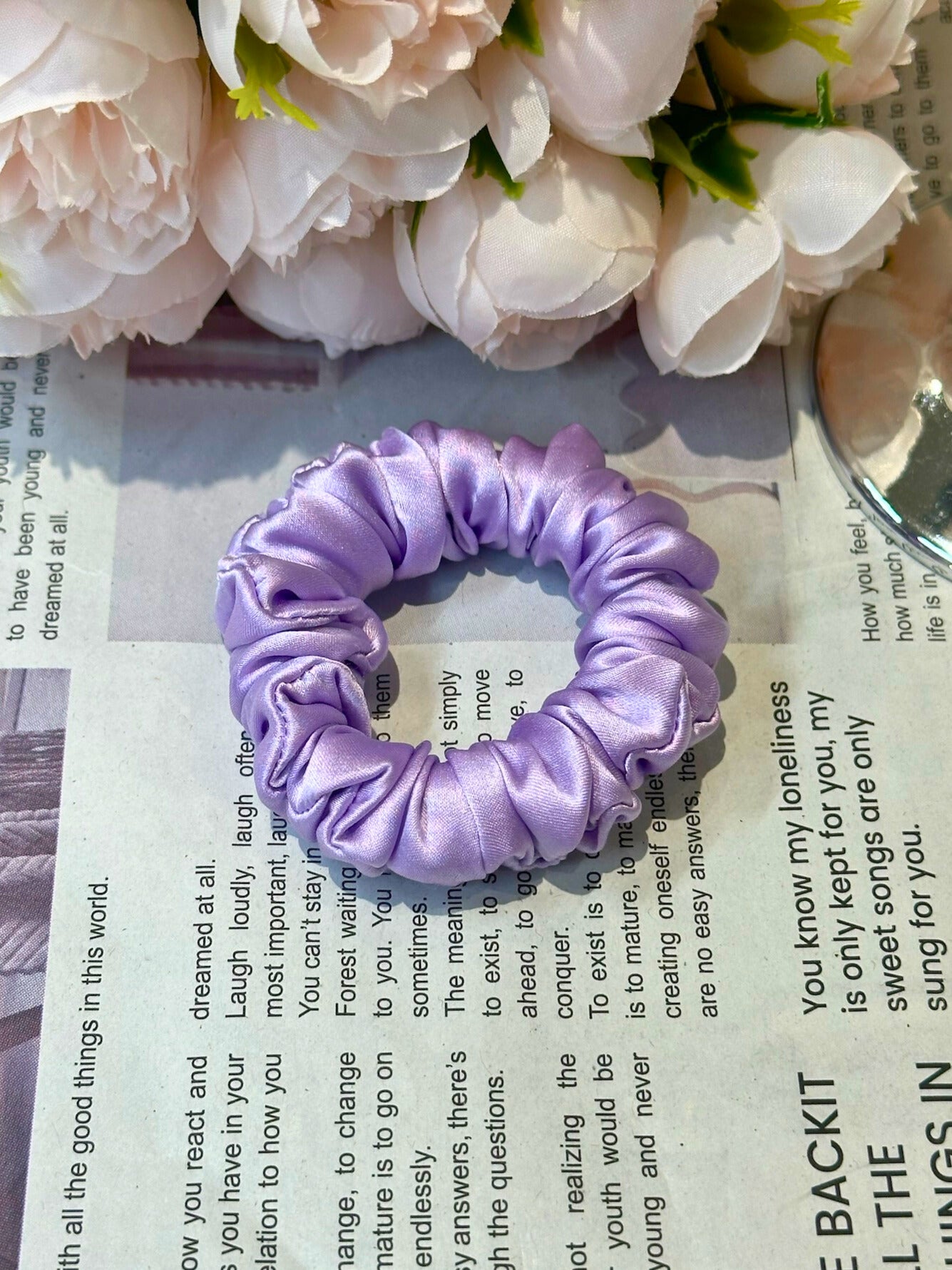 Small Dahlia Mulberry Silk Scrunchies