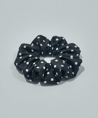 Medium Dahlia Mulberry Silk Scrunchies