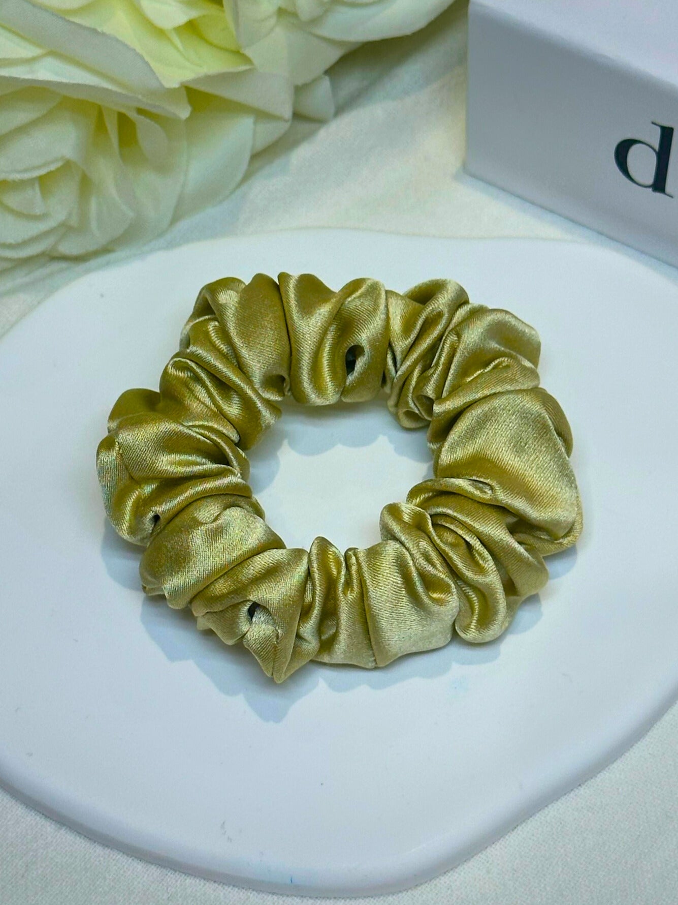 Small Dahlia Mulberry Silk Scrunchies