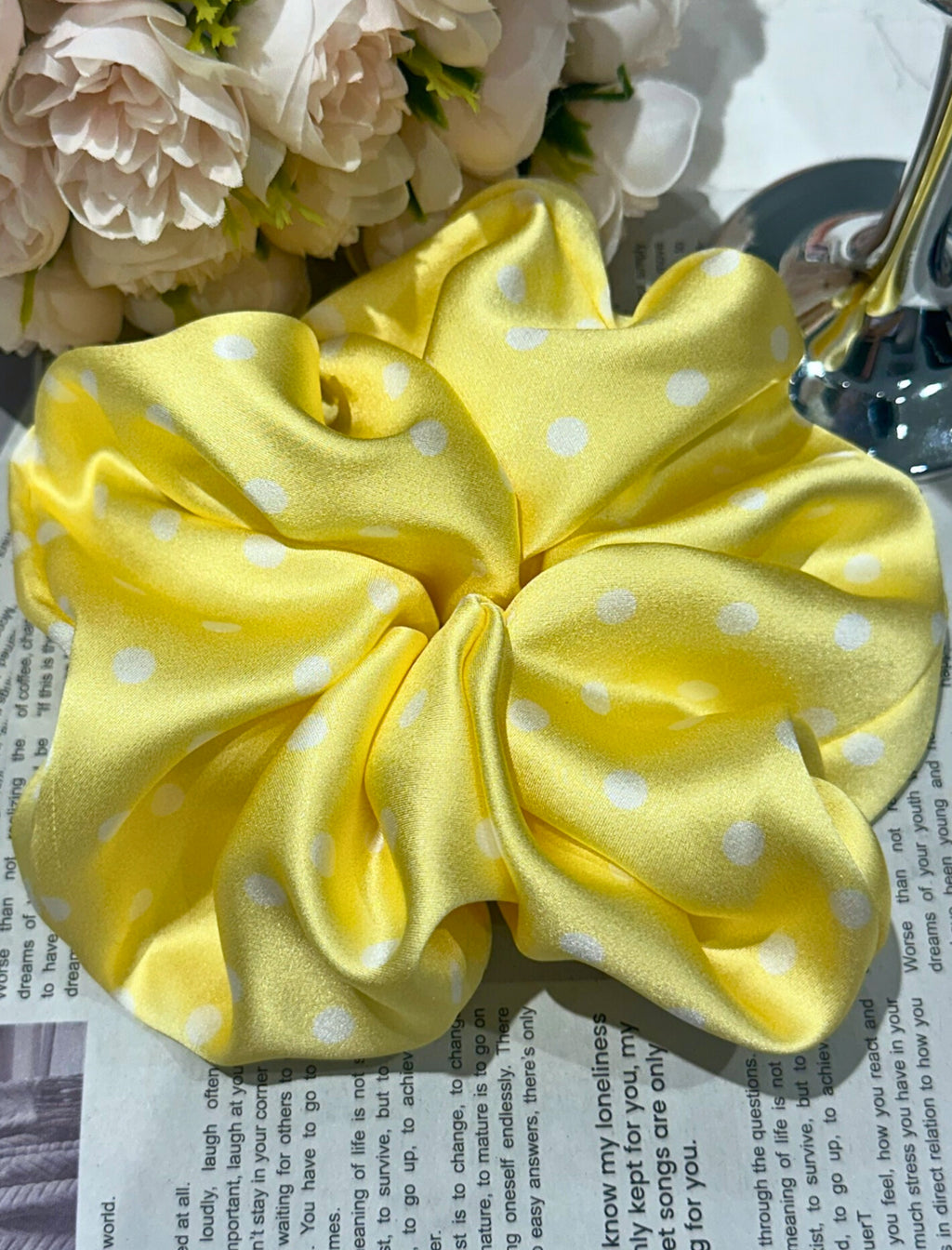 X-Large Dahlia Polka Dots Scrunchies