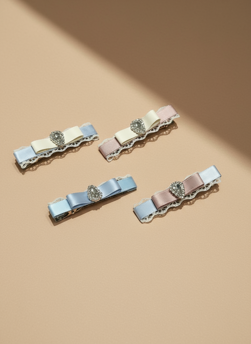 Lyra Tear Diamonds Flat Bow