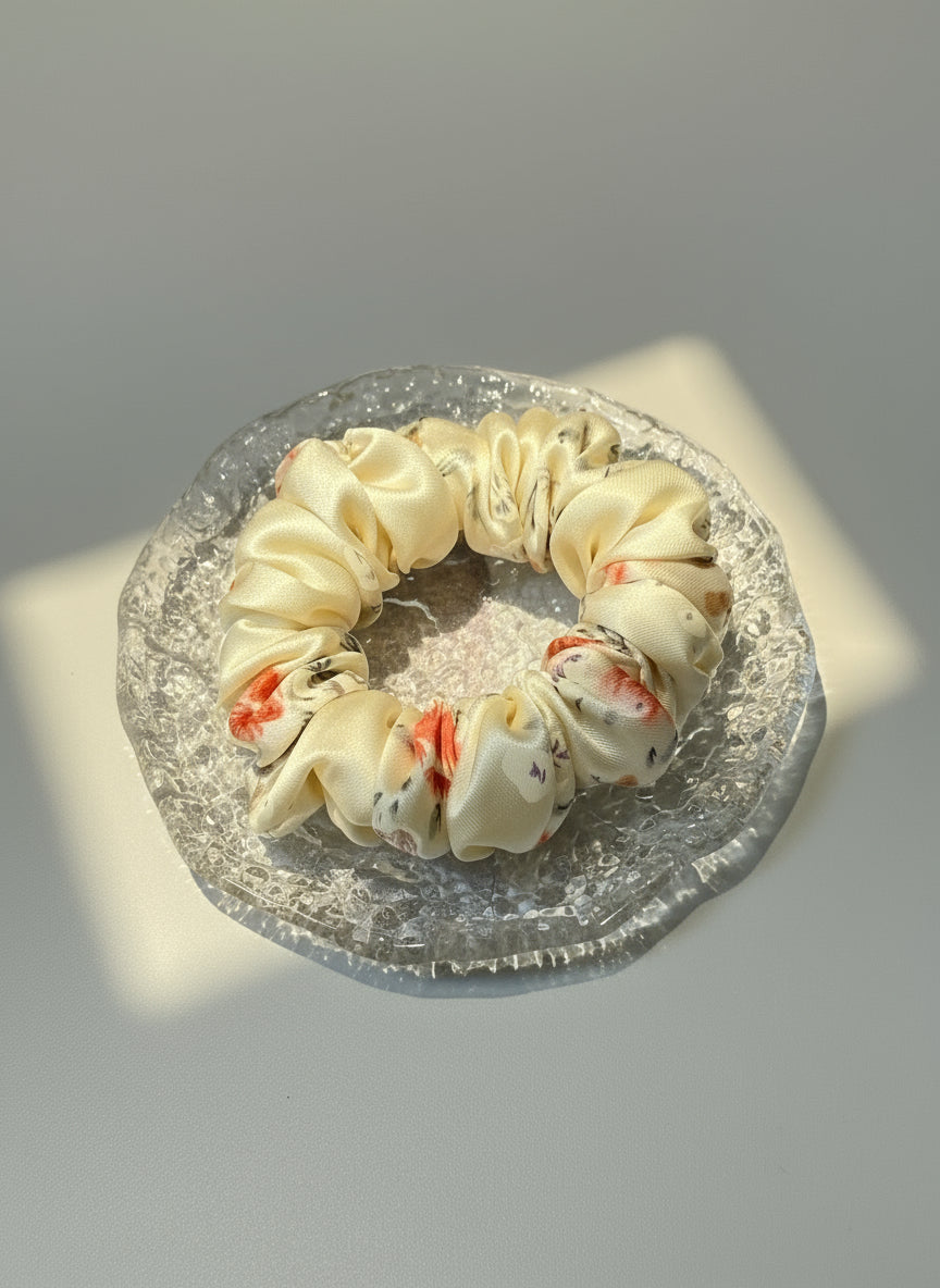 Small Dahlia Polka Mulberry Silk Scrunchies