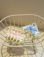 Medium Lace Hair Claw