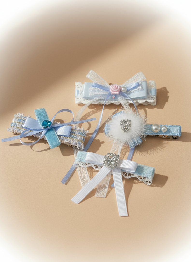 Snow Pom Pom Criss Cross Clip