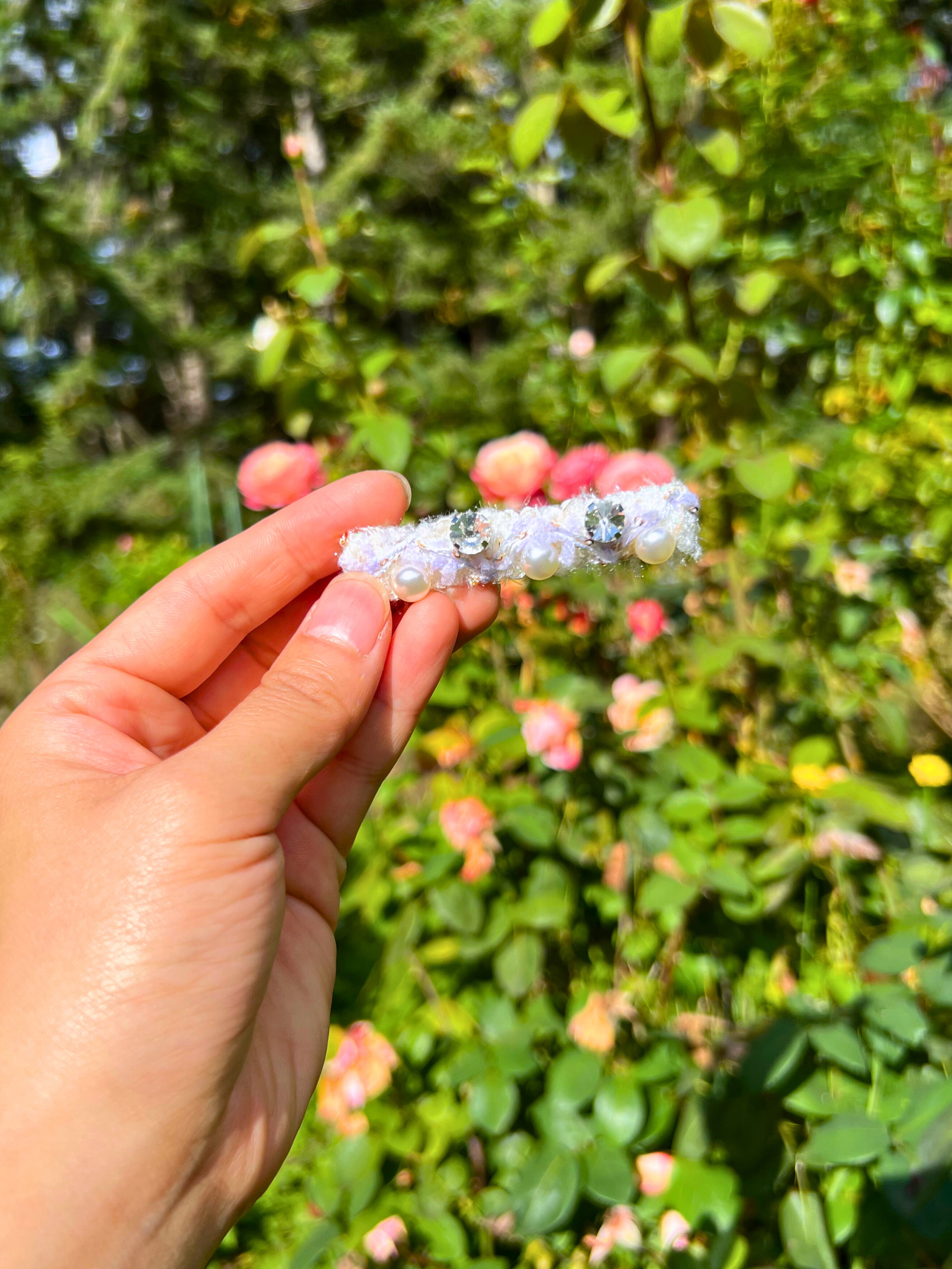 Margaret Tweed Pearl Flat Clip