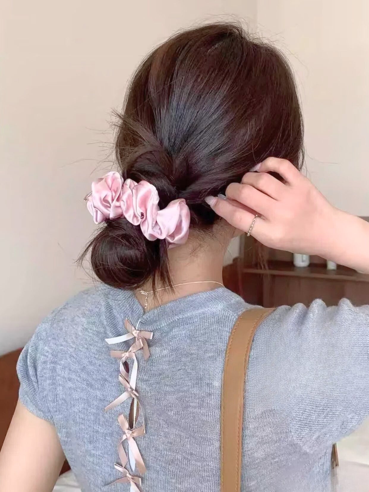 Medium Dahlia Mulberry Silk Scrunchies