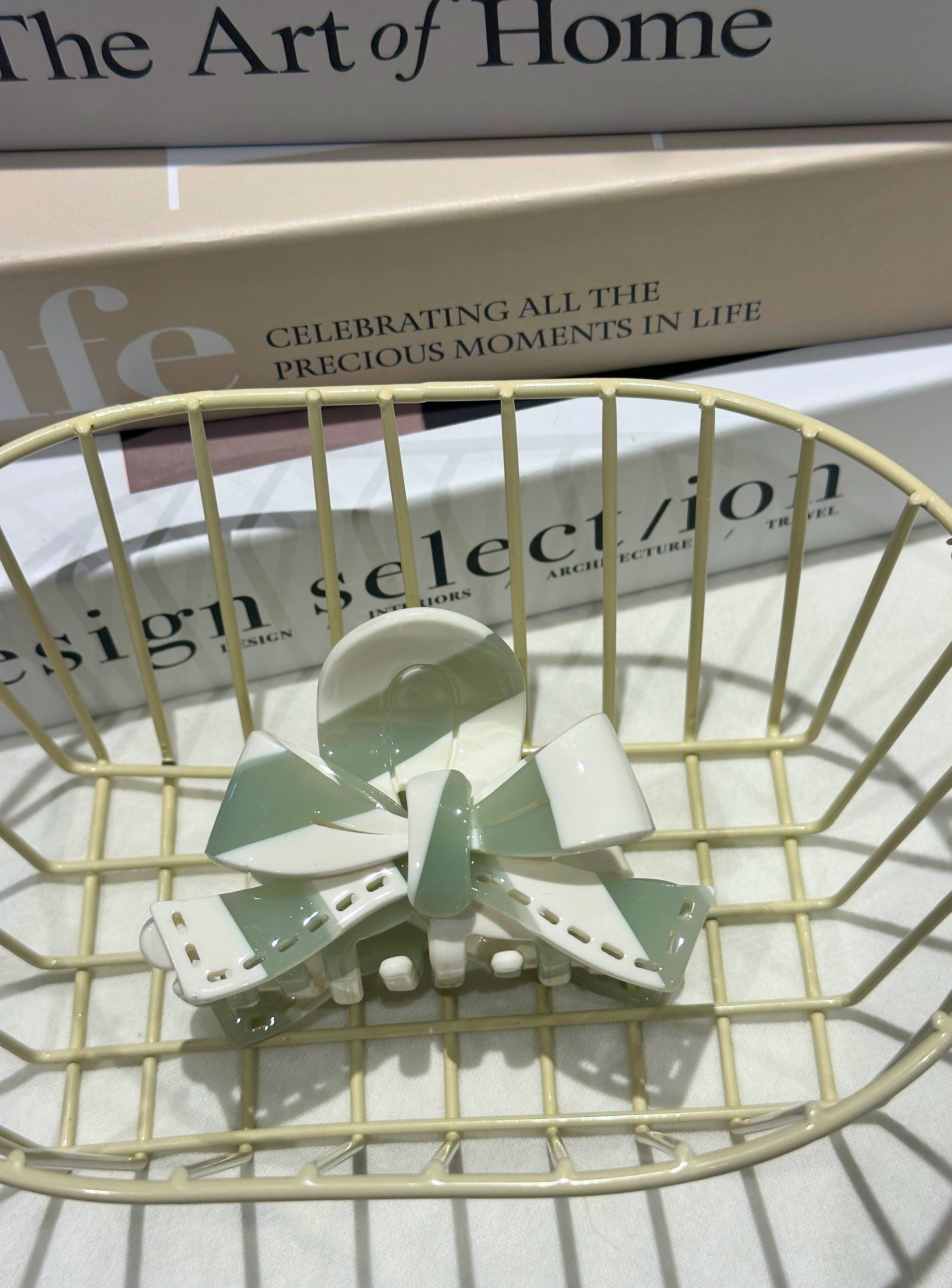 Small Hard Candy Butterfly Hair Claw