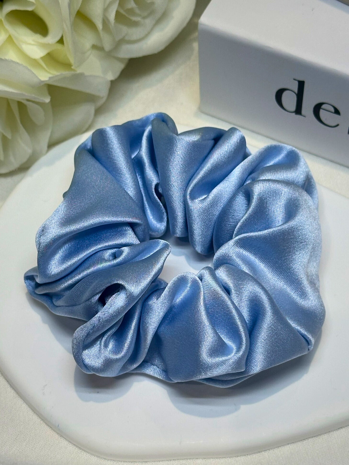 Medium Dahlia Mulberry Silk Scrunchies