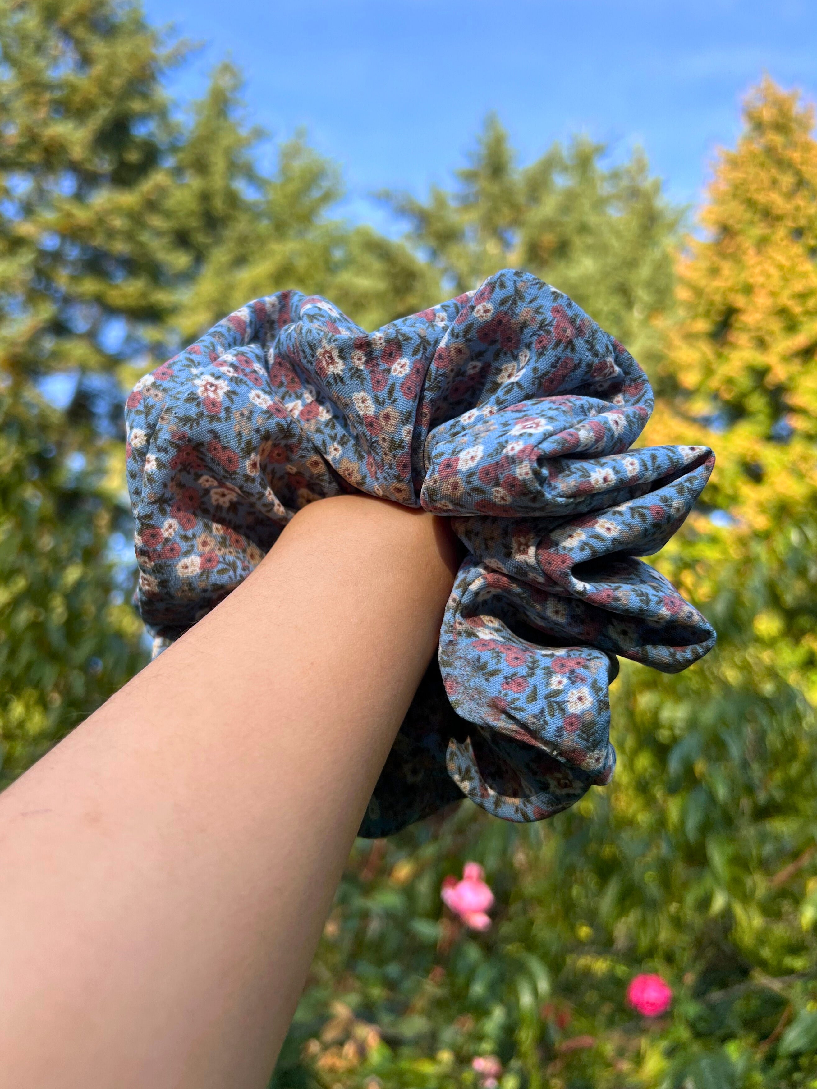 XL Briar Scrunchies