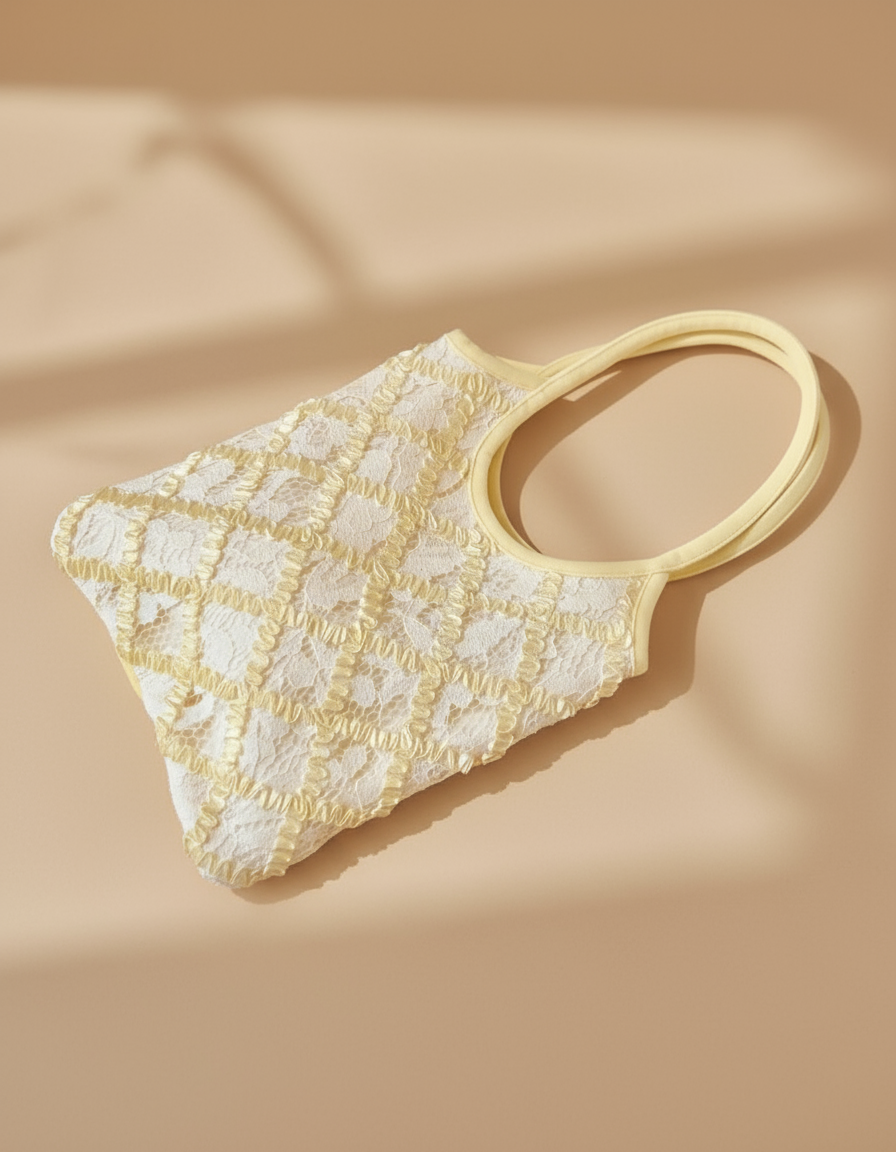 Mini Lace Evelyne Tote