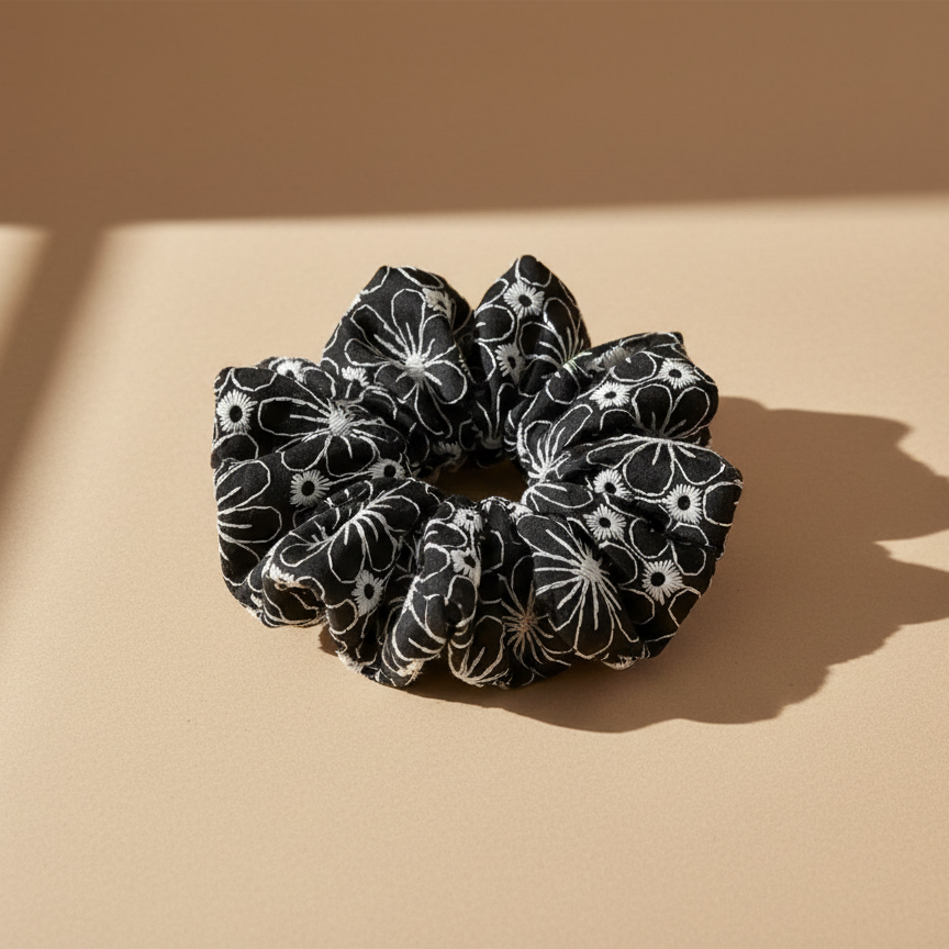 Medium Midnight Daisy Scrunchie