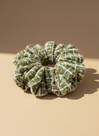 Medium Verde Mousse Scrunchie