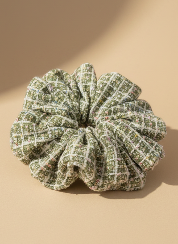 XL Verde Mousse Scrunchie